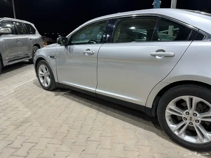 فورد توروس 2017 7