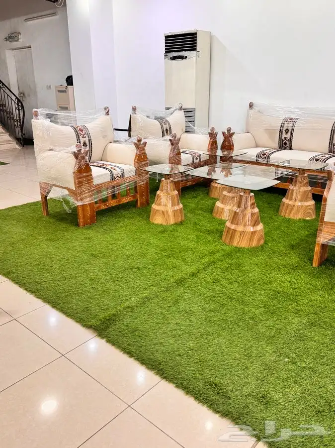 جلسة الخارجية شكل الإمارات 16
