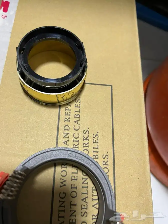 سبوت لايت مانع للتوهج القاعده الفريم 1