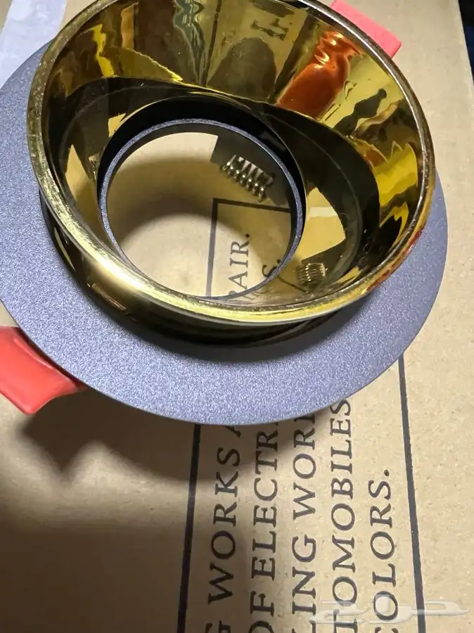 سبوت لايت مانع للتوهج القاعده الفريم 0