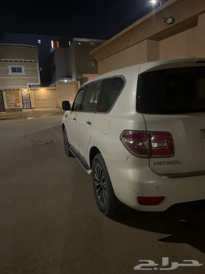 للبيع جيب باترول بلاتينوم 2015 م 2