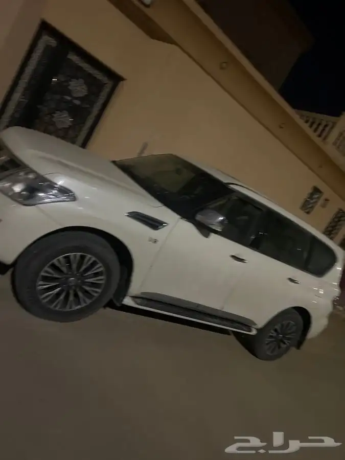 للبيع جيب باترول بلاتينوم 2015 م 0