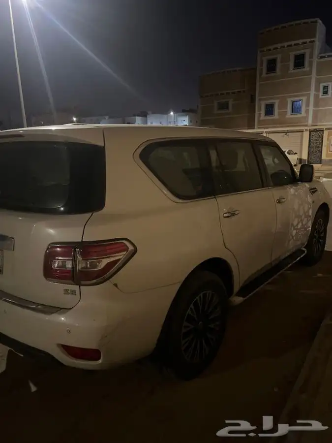 للبيع جيب باترول بلاتينوم 2015 م 3
