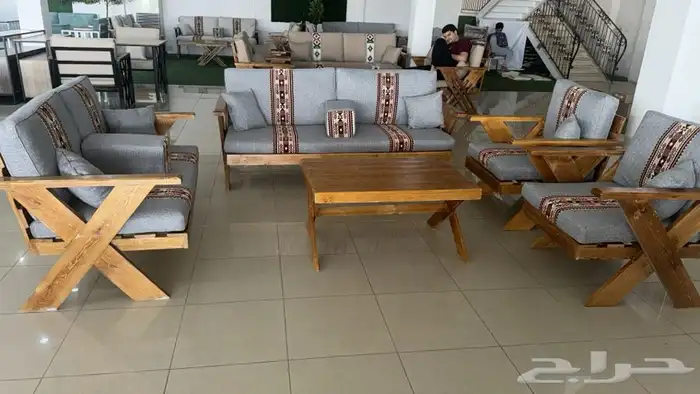 جلسة الخارجية شكل الإمارات 19