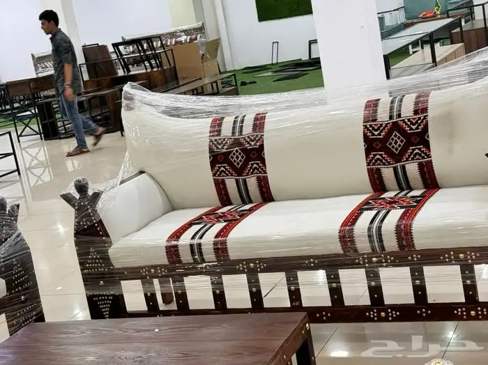 جلسة الخارجية شكل الإمارات 13