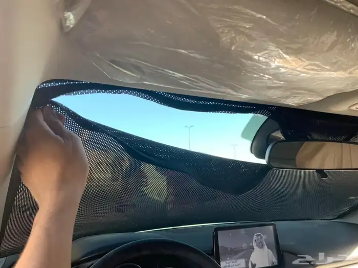 تفصيل ستائر امامي سحاب للسيارات 0