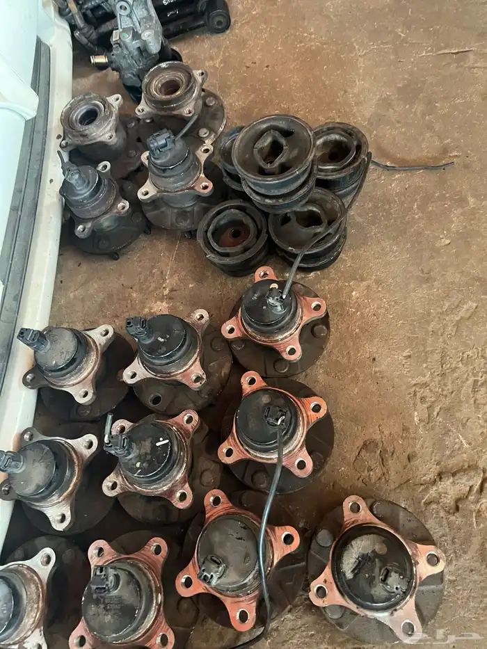 قطع غيار لكزس 40