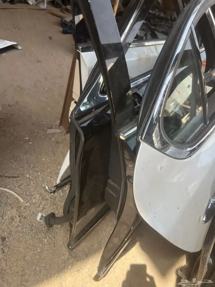 قطع غيار لكزس 19