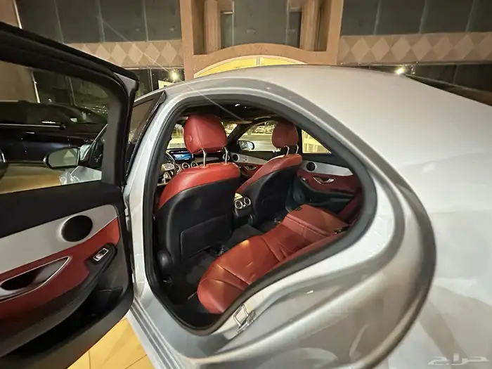 مرسيدس C300-2019-AMG نايت بكج 28