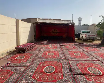 يوجد فرش للمناسبات والملكات 2