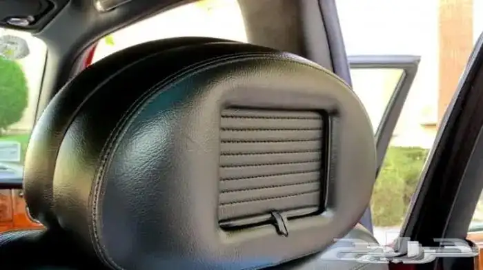 ( سيارة صاحبة سمو ملكي ) روز مخزن كلاسيك 56