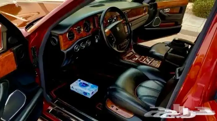 ( سيارة صاحبة سمو ملكي ) روز مخزن كلاسيك 37