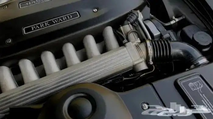 ( سيارة صاحبة سمو ملكي ) روز مخزن كلاسيك 32