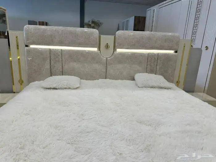 غرف نوم جديده بلكرتون مع مرتبه هديه 2