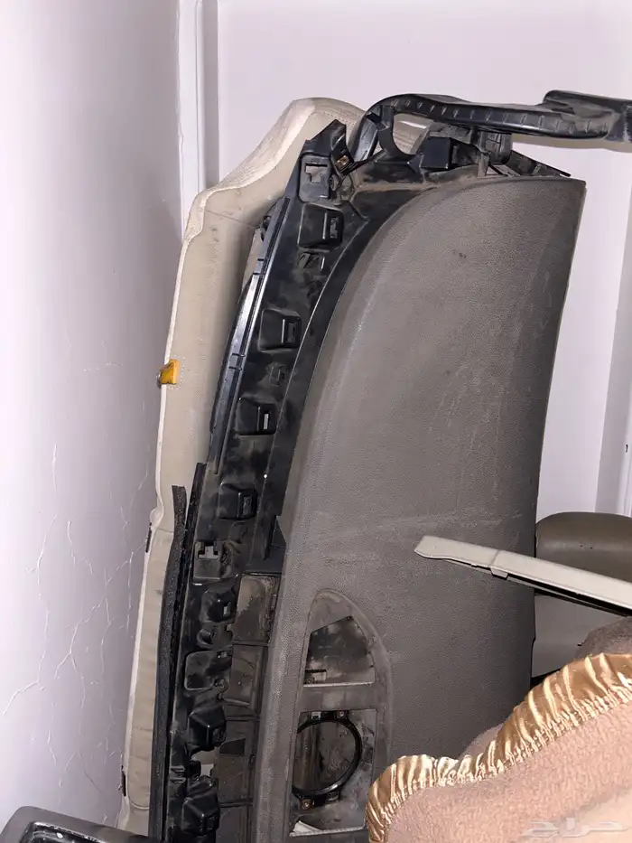 يوجد عندي قطع كابرس داخلية LTZ 2008 0