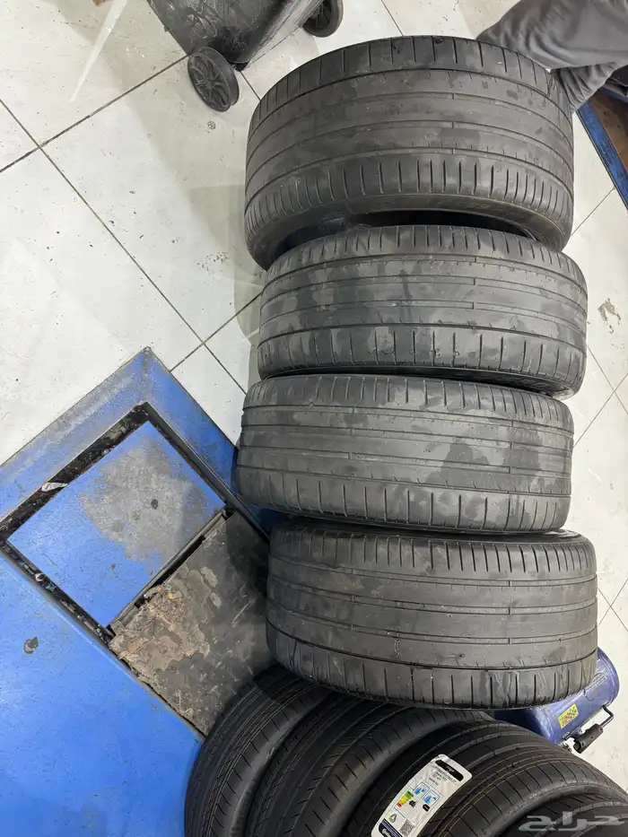 كفرات لامبورجيني اورس 285 35 23 0
