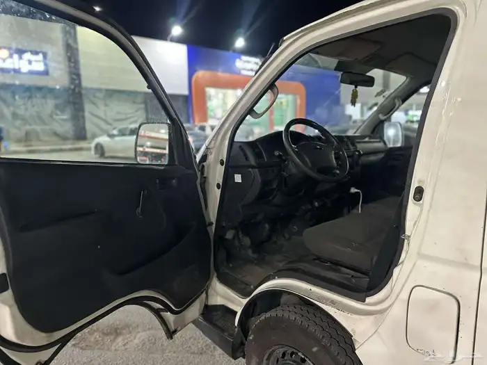 لايت إس سوزوكي فان بضاعة 24