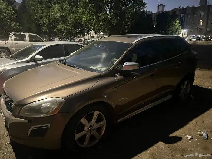 فولفو XC60 2012 فل كامل للبيع بحالتها الراهنة(تم تنزيل الحد) 2