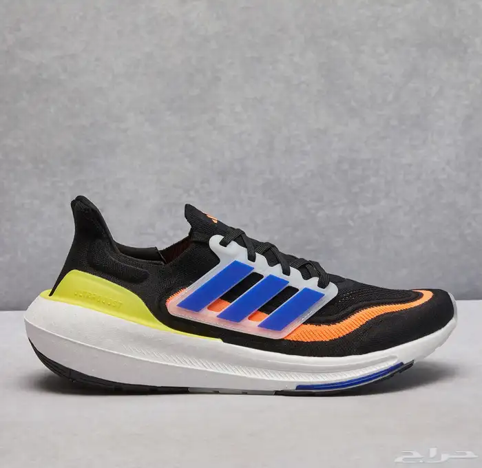 Adidas ultraboost light 1