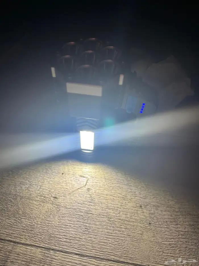 كشاف قوي وسعر مميز 2