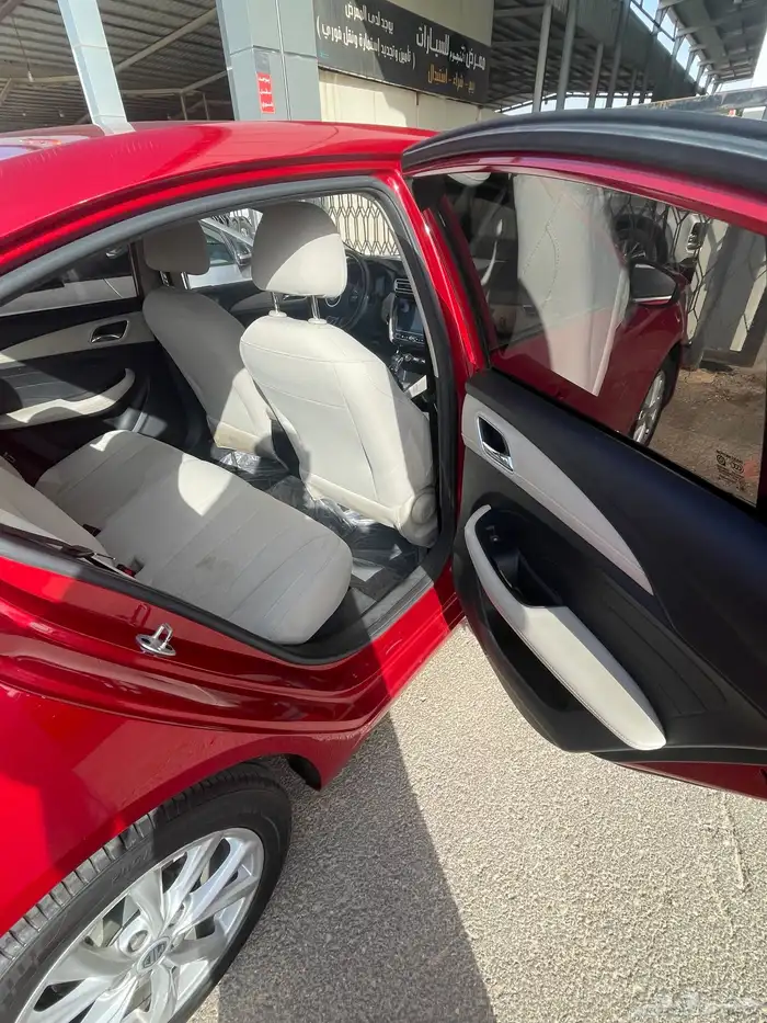 ام جي تم البيع 5