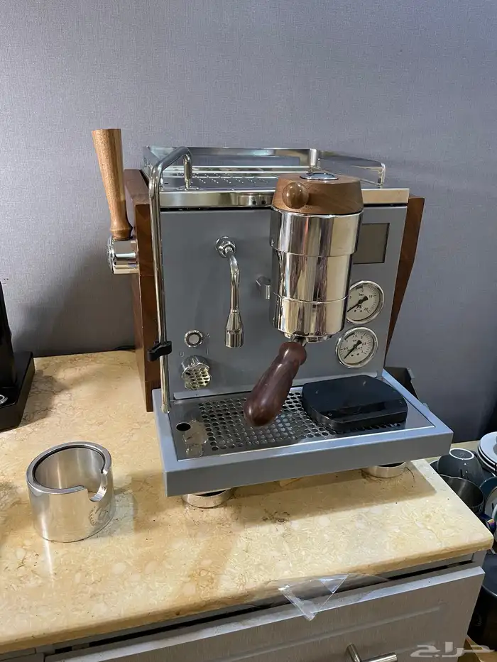 صيانة مكاين القهوة الاحترافيه المنزلية وتعديل الوانها 4