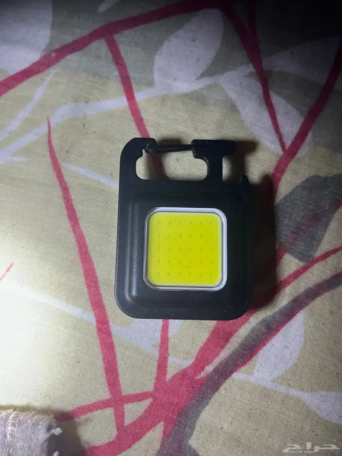 كشاف قوي وسعر مميز 4