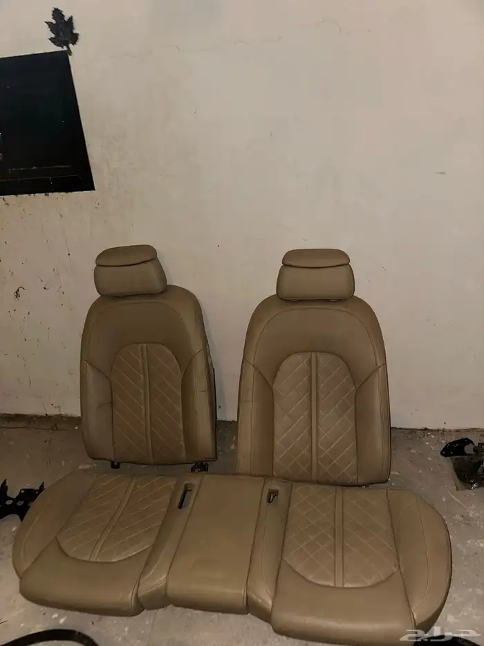 قطع غيار اودي 2012 A8 35