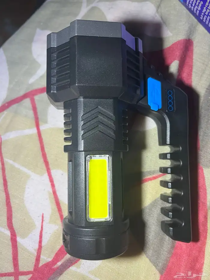 كشاف قوي وسعر مميز 1