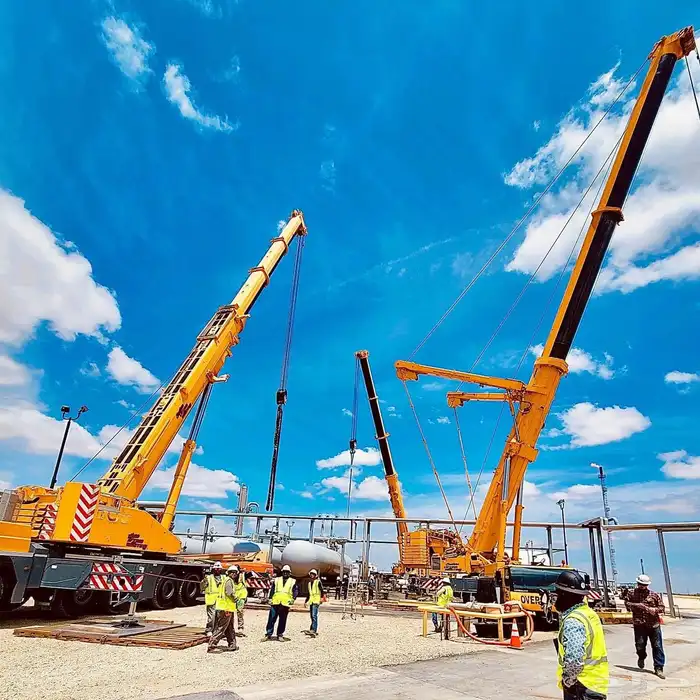 تأجير كرينات   Renting large cranes 4