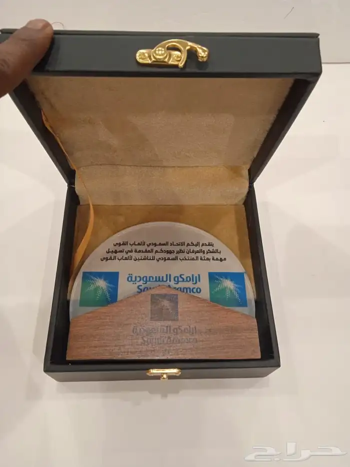 دروع نجمة ضباط سيوف هدايا تخرج 25