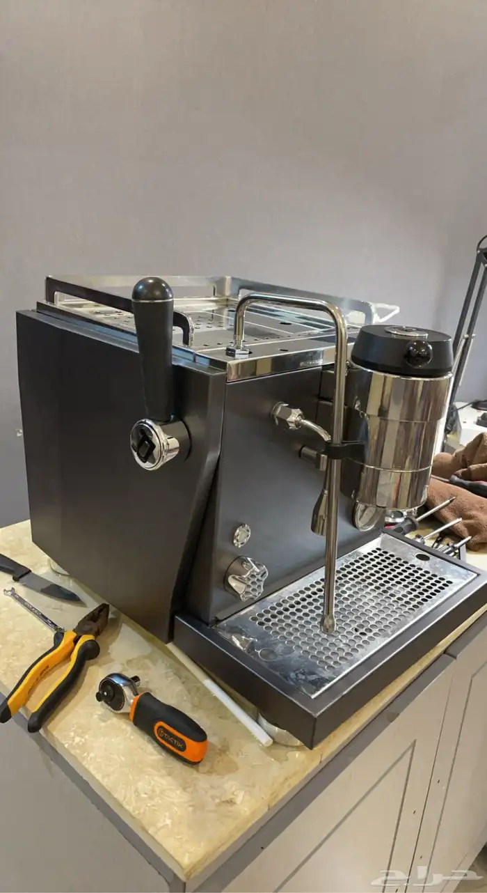 صيانة مكاين القهوة الاحترافيه المنزلية وتعديل الوانها 3