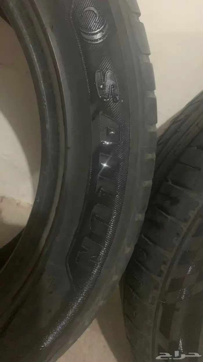 كفرات لكزس es350 صينيه نضيفه مقاس 17 3