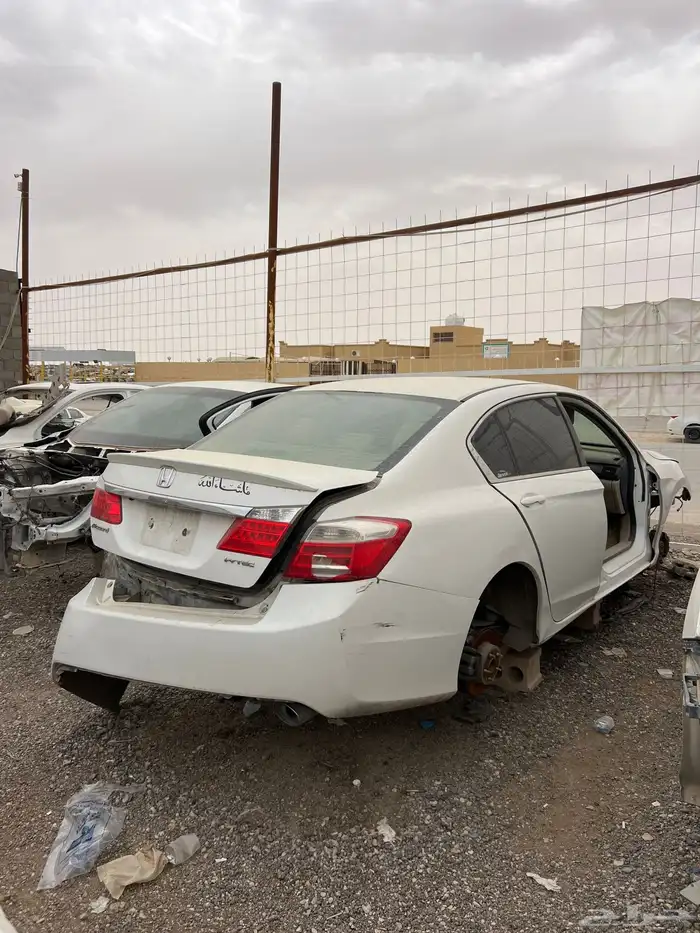 هوندا اكورد تشليح 2013 الى 2014 قطع غيار 0