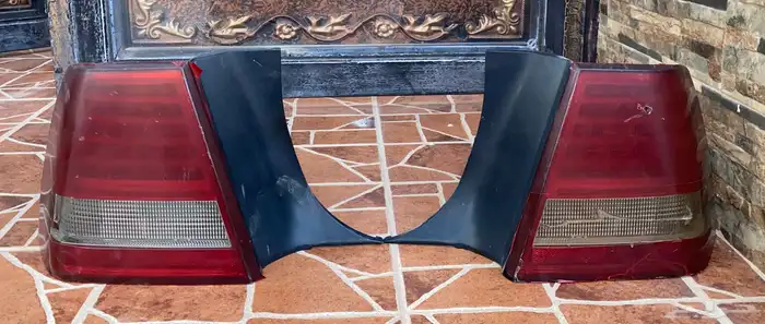 للبيع اسطبات كابرس 2006 0