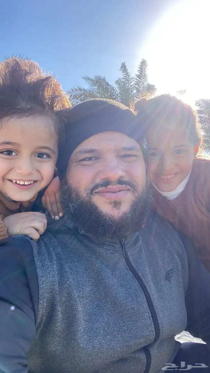 شاشات دعايه وإعلان 13