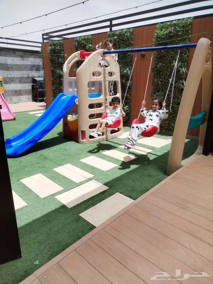 لعبة حديقية اطفالية وزحلايق 0