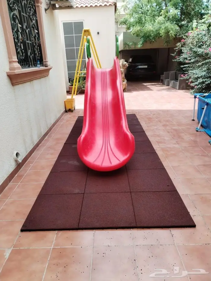 لعبة حديقية اطفالية وزحلايق 3