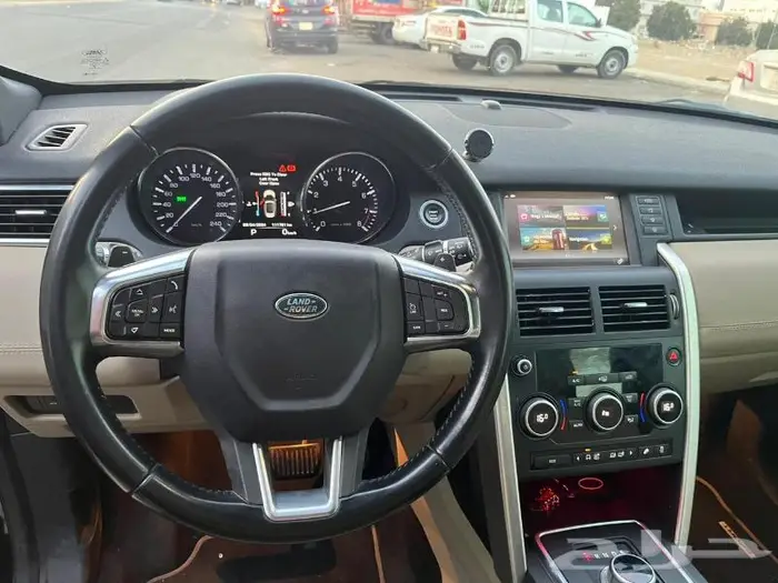 لاند روفر ديسكفرى سبورت 2015 HSE اعلى فئة 50 لسرعة البيع 24