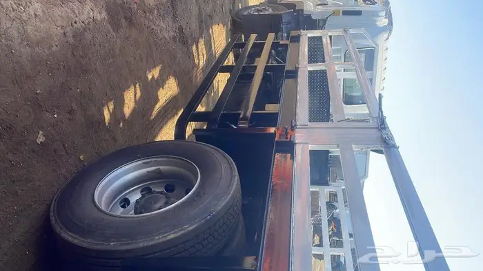 تفصيل صناديق دينات وسطحات وشاحنات معدات ثقيله تركيب ونش كرين 6