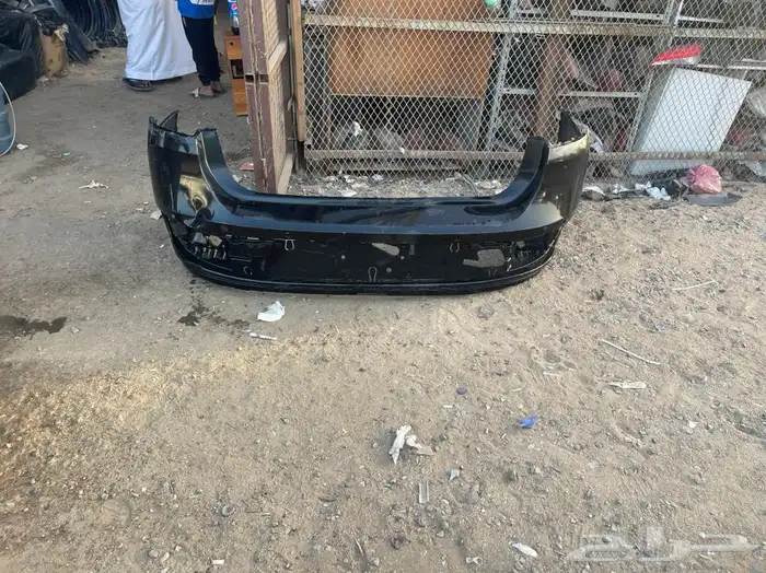 صدام BMW الفئه السابعه موديل 2023 - 2024 0
