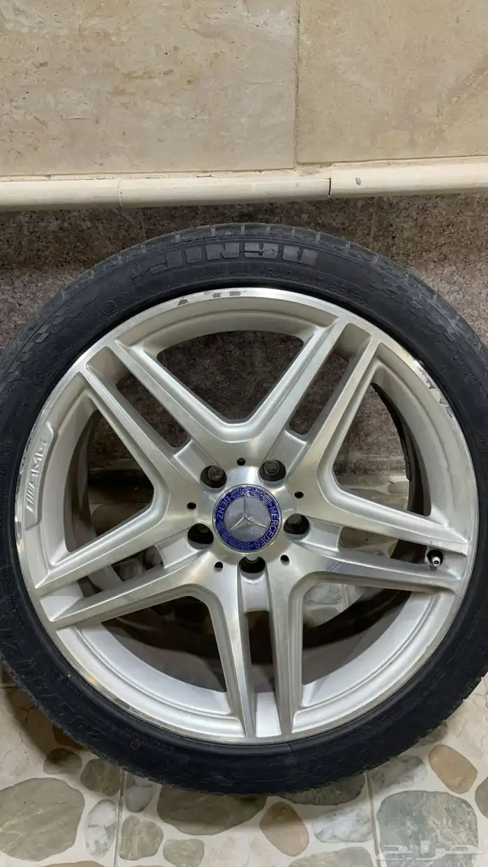 للبيع جنوط مرسيدس حجم 18 2