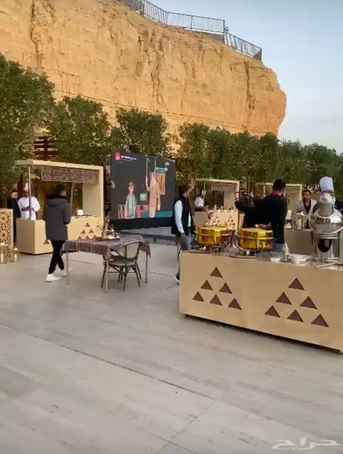 متوفر تأجير شاشات للمعارض والمؤتمرات LED P2 P3 event 1