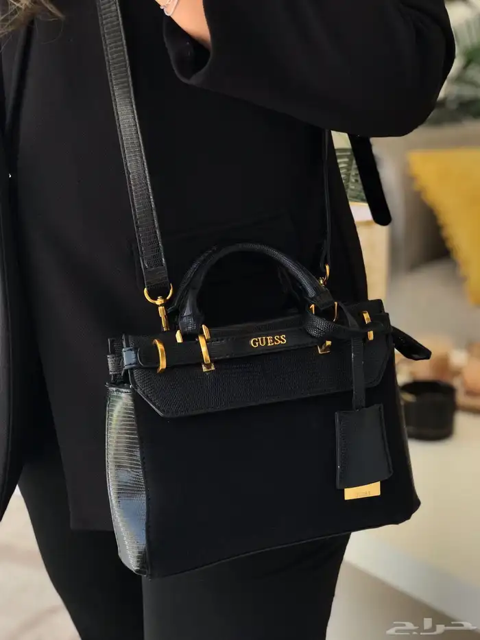 شنط جس GUESS 16