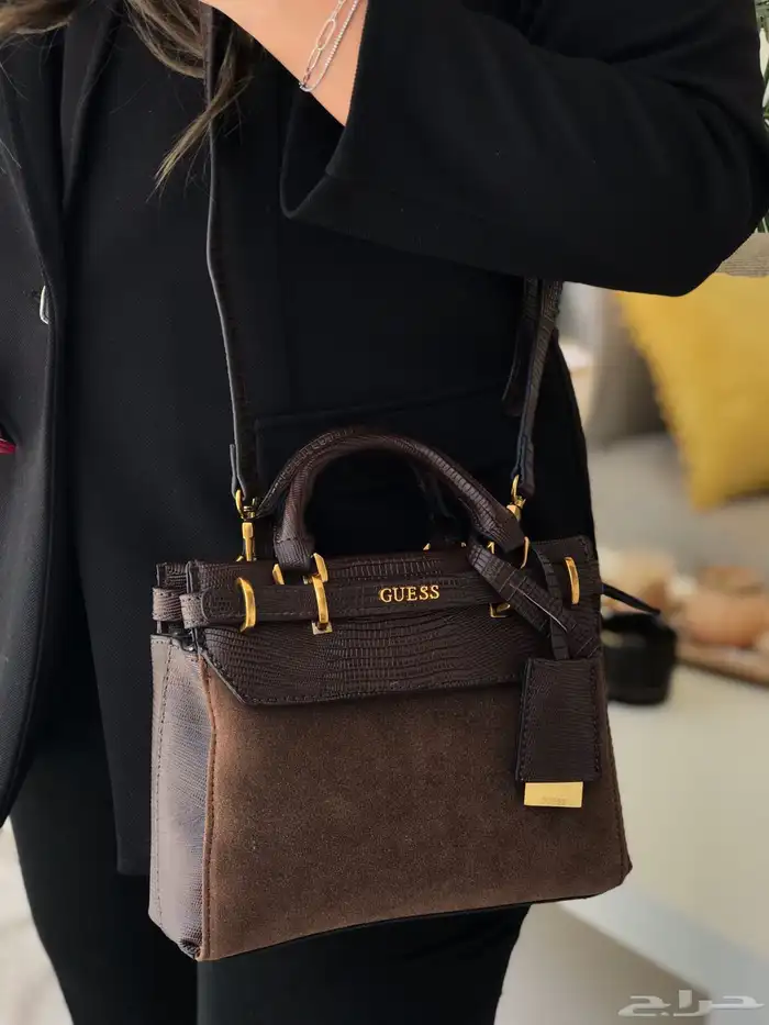 شنط جس GUESS 15