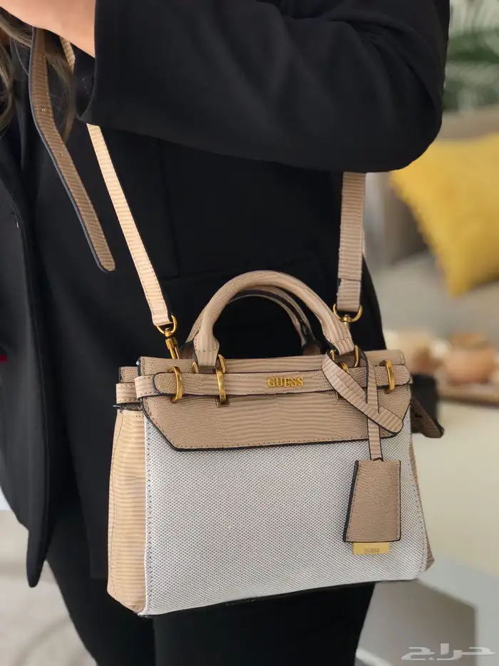 شنط جس GUESS 7