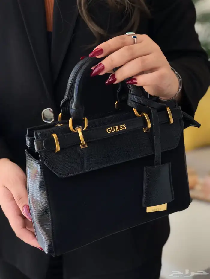شنط جس GUESS 14