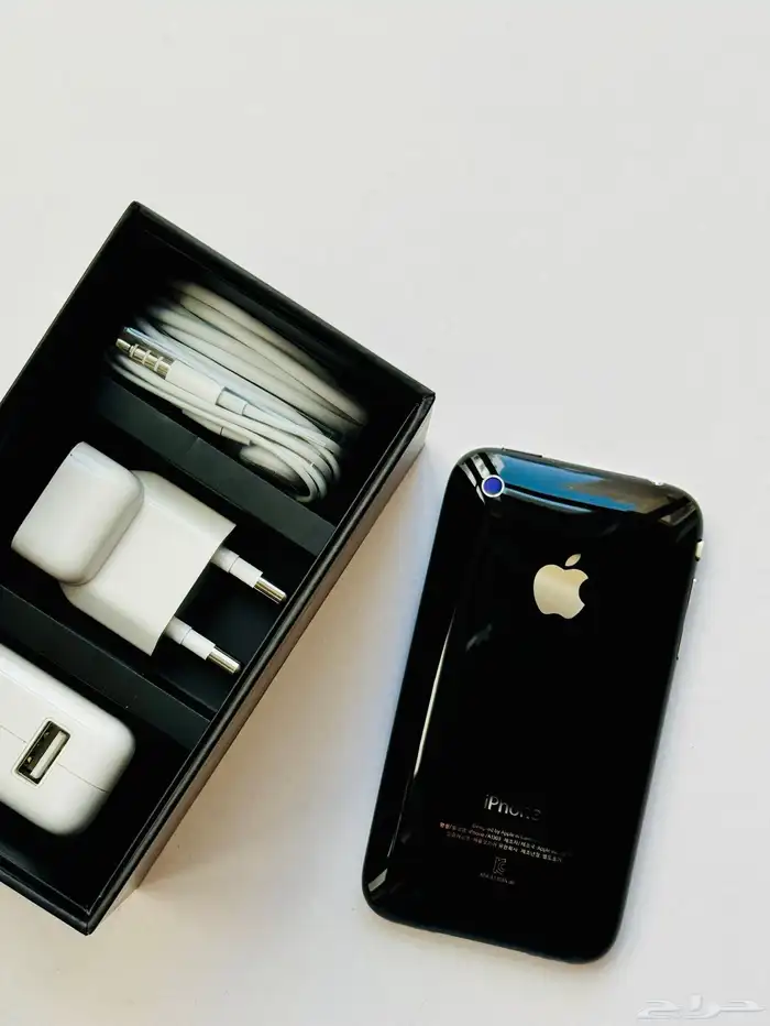 أيفون 3 جي اس بحالة نادرة iPhone 3GS 3