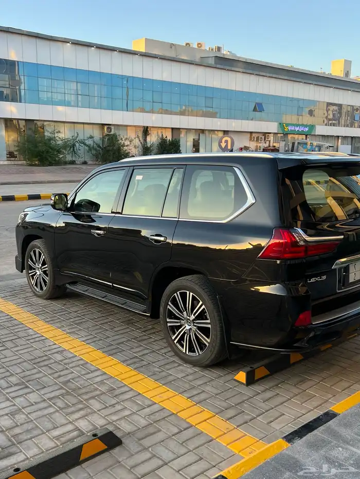 لكزس LX570 شبة الجديد (( مباع )) 5