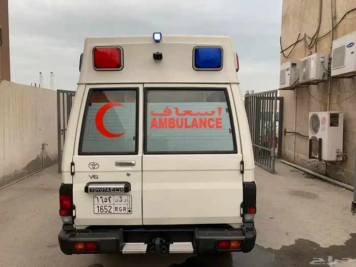 للإيجار إسعاف ديزل جديد او مستعمل 25